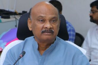 నేషనల్‌ డిఫెన్స్‌ ఫండ్‌కు ఫండ్‌కు ఏపీ స్పీకర్ అయ్యన్న అయ్యన్న .. అందరూ అందరూ రావాలని రావాలని పిలుపు