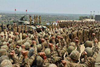 'పాకిస్థాన్ దగ్గర ఆయుధాలే ఆయుధాలే- యుద్ధం యుద్ధం 4 రోజుల్లో రోజుల్లో!'