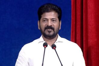 పోలీస్ ఉద్యోగం కత్తిమీద కత్తిమీద సాము లాంటిది .. డిపార్ట్‌మెంట్ గురించి రేవంత్ రెడ్డి ఆసక్తికర వ్యాఖ్యలు వ్యాఖ్యలు