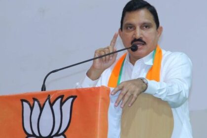 ప్రమాదంలో గాయపడిన విజయవాడ బీజేపీ బీజేపీ ఎమ్మెల్యే .. మాజీ మాజీ మాజీ .. పట్టించుకోని పట్టించుకోని టీడీపీ, బీజేపీ బీజేపీ బీజేపీ
