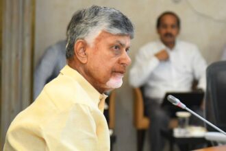 'బనకచర్లతో పక్క రాష్ట్రాలకు ఇబ్బంది ఇబ్బంది లేదు - అనుమతులు రాగానే పనులు పనులు ప్రారంభిస్తాం - సీఎం సీఎం సీఎం