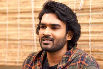 బాబు కాళ్లకి ముద్దుపెట్టిన కిరణ్ అబ్బవరం..అభిమానులు ఖుషి ఖుషి