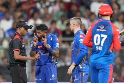 ముంబై భారతీయులు వింతైన నో -బాల్ ఓవర్ 'ఆఫ్ సైడ్ ఫీల్డర్స్' నియమం - ఇక్కడ ఎందుకు ఉంది
