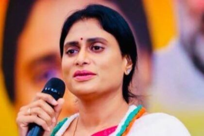 మోదీ తీరు చూస్తే .. చిచ్చుబుడ్డి చిచ్చుబుడ్డి తుస్సుమంది అనక తప్పదు .. వైఎస్ వైఎస్ షర్మిల షర్మిల షర్మిల