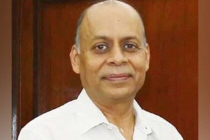 యూపీఎస్సీ చైర్మన్ గా గా రక్షణ శాఖ)