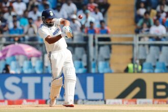 వాంఖేడ్ నుండి ఓవల్ వరకు: పరీక్షా విరమణ తరువాత రోహిత్ శర్మ కెరీర్-నిర్వచించే నాక్లను చూడండి