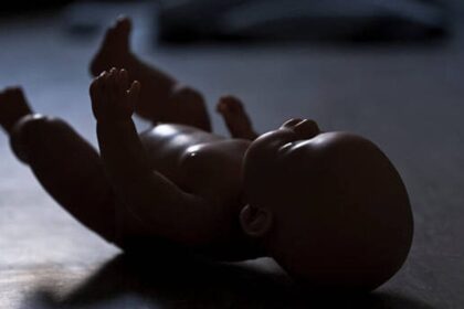 వికటించిన వీడియో కాల్ వైద్యం వైద్యం .. తల్లి తల్లి కవలలు కవలలు మృతి .. ఇబ్రహీంపట్నంలో ఇబ్రహీంపట్నంలో ఇబ్రహీంపట్నంలో ఇబ్రహీంపట్నంలో