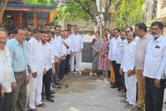 వివేకానంద నగర్ నగర్ డివిజన్ పరిధిలో భూగర్భ డ్రైనేజీ పనులకు శంకుస్థాపన చేసిన గాంధీ గాంధీ
