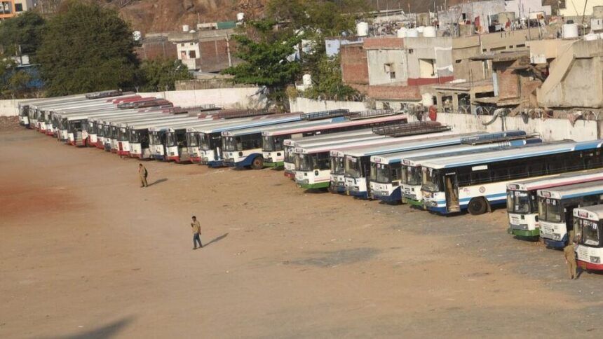 సరస్వతీ పుష్కరాలకు విజయవాడ విజయవాడ నుంచి ఏపీఎస్‌ఆర్టీసీ ప్రత్యేక ప్రత్యేక బస్సులు .. బుక్‌ బుక్‌ చేసుకోండి చేసుకోండి ఇలా ..