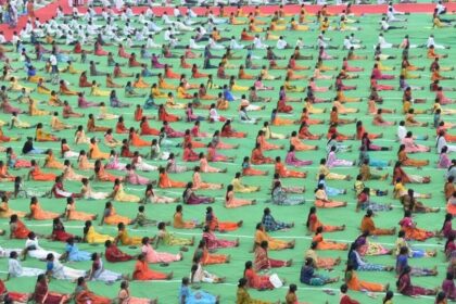 2025'కు సర్వం సర్వం ..! విశాఖ వేదికగా 3 లక్షల మందితో యోగా యోగా యోగా పూర్తి పూర్తి పూర్తి- విశాఖపట్నంలో యోగా రోజు కోసం ఏర్పాట్లు పూర్తయ్యాయి, ఆంధ్ర ప్రదేశ్ న్యూస్