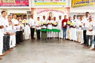 "ఓబీసీల పోరుబాట" పుస్తక పుస్తక పుస్తక - ముద్రా న్యూస్