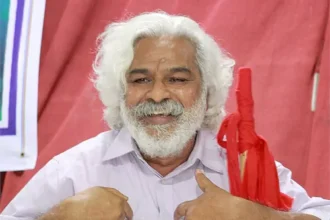 గద్దర్ తో తో పాటు మరో ముగ్గురు సినీ గేయ రచయితలకి కోటి రూపాయిలు రూపాయిలు .. జై జై జై జై