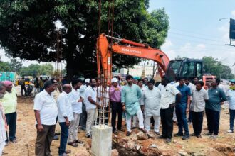 గోదావరిఖనిలో గోదావరిఖనిలో .26 కోట్లతో షాపింగ్ కాంప్లెక్స్