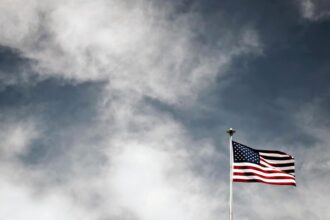 'గ్రీన్ కార్డ్ లాటరీ'తో అమెరికాలో శాశ్వత- నివాసం- అప్లై అప్లై?