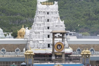 తిరుమల: శ్రీవారి భక్తులకు అలర్ట్ - మొబైల్ మొబైల్ ఈ ఈ -వేలం, ఇలా ఇలా ఇలా