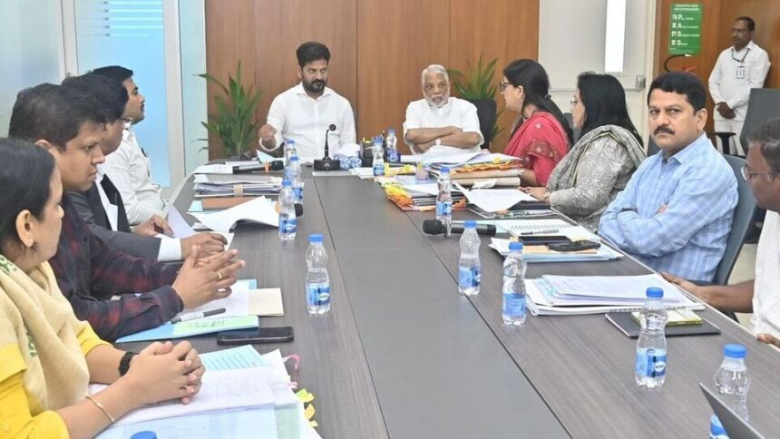 తెలంగాణలో కొత్తగా 571 పాఠశాలలు ..! ఈ ఏడాది నుంచే ప్రారంభం, సీఎం రేవంత్ రెడ్డి ప్రకటన ప్రకటన