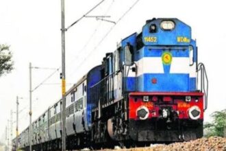 ప్రయాణికులకు అలర్ట్ ..! చరపల్లి - తిరుపతి మధ్య 26 ప్రత్యేక రైళ్లు పొడిగింపు పొడిగింపు పొడిగింపు ఇవిగో, చార్లపల్లి మరియు తిరుపతి మధ్య 26 ప్రత్యేక రైళ్ల పొడిగింపు, ఆంధ్ర ప్రదేశ్.