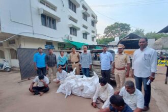 భారీ మొత్తంలో 4.25 క్వింటాళ్ల క్లోరల్ హైడ్రేట్ పట్టివేత పట్టివేత