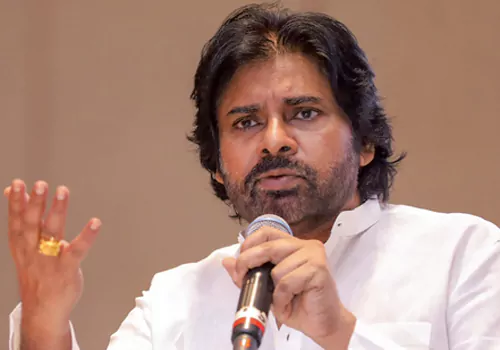మహాన్యూస్ పై పై బిఆర్ఎస్ పార్టీ దాడి చేయడంపై పవన్ కళ్యాణ్ స్పందన ఇదే ఇదే