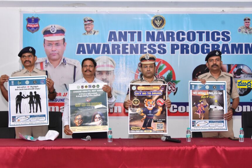 యువత మత్తు పదార్థాలకు బానిసలుగా బానిసలుగా