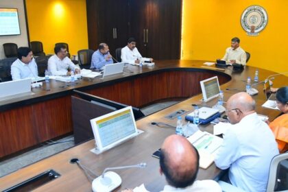 రాష్ట్రంలో శరవేగంగా రహదారుల నిర్మాణం నిర్మాణం
