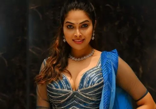 వాళ్ళు చేసిన తప్పుకి నన్ను నన్ను ఇబ్బంది పెట్టకండి .. మంగ్లీ బర్త్ డే పార్టీపై పార్టీపై దివి!