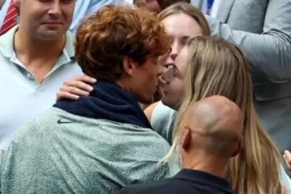 148 ఏళ్లలో ఫస్ట్ టైమ్ .. వింబుల్డన్ వింబుల్డన్ విన్నర్ విన్నర్ .. అతని అతని ప్రేయసి ఎవరో ఎవరో? గెలిచిన ప్రైజ్ మనీ ఇదే