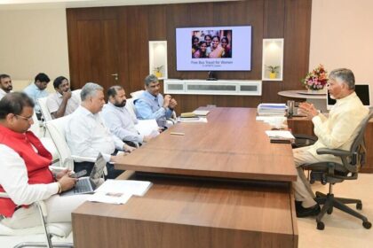 ఆగస్టు 15 నుంచి మహిళలకు ఆర్టీసీ ఆర్టీసీ ఉచిత బస్సు .. 'జీరో ఫేర్ టిక్కెట్' జారీ