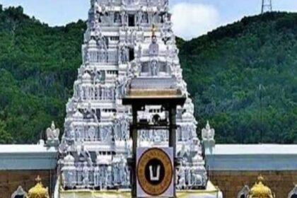 తిరుమల శ్రీవారి భక్తులకు భక్తులకు - ఆగస్ట్ ఆగస్ట్ నెలలో జరిగే విశేష ప‌ర్వ‌దినాల లిస్ట్ లిస్ట్ లిస్ట్- 2025 ఆగస్టు నెలలో తిరుమాలాలో జరుపుకోవలసిన ప్రత్యేక ఉత్సవాల వివరాలు, ఆంధ్ర.