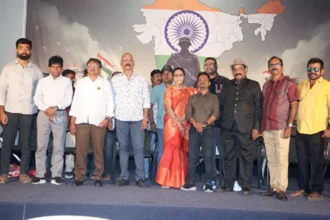 దేశం కోసం మురళీ మురళీ నాయక్ చేసిన త్యాగానికి త్యాగానికి .. దేశం దేశం మనలో మనలో ఒక్కడు