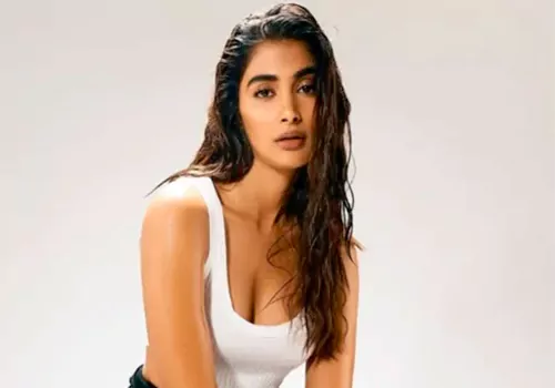 పూజాహెగ్డే జోడి ఎవరో ఎవరో! ఇతనే ఆ