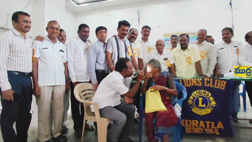 లయన్స్ క్లబ్ ఆధ్వర్యంలో 224 మంది ఉచిత కంటి పరీక్షలు పరీక్షలు