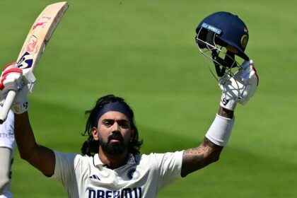 లార్డ్స్ బోర్డులో కేఎల్ కేఎల్ రాహుల్ పేరు .. బ్యాటింగ్ బ్యాటింగ్ లో అదుర్స్ అదుర్స్ .. ఇంగ్లాండ్ ఇంగ్లాండ్ పై సూపర్ సూపర్ .. వెంటనే .. వెంటనే ..