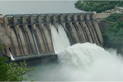 శ్రీశైలానికి పెరుగుతున్న వరద - మరోసారి మరోసారి గేట్లు ఎత్తి నీటి నీటి నీటి -2 -2 గేట్లు శ్రీసైలాం ప్రాజెక్ట్ వద్ద కొనసాగుతున్న వరద కారణంగా ఎత్తివేయబడ్డాయి, ఆంధ్ర.