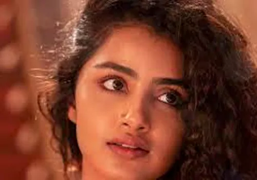 సెన్సార్ బోర్డు ఎదుట ఎదుట .. జానకి జానకి సీతాదేవి అని అని తెలియదా
