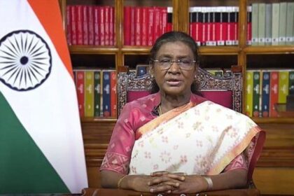 భారత్ వేగంగా అభివృద్ధి చెందుతోంది ..