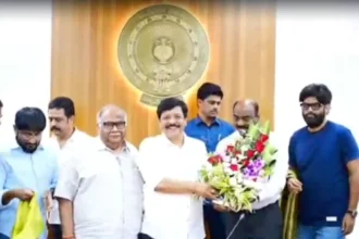 రెండు రాష్ట్రాల సినిమాటోగ్రఫీ మినిస్టర్లను కలిసిన టాలీవుడ్‌ టాలీవుడ్‌!