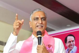 'లోకేశ్ లోకేశ్ ... కాళేశ్వరానికి కాళేశ్వరానికి వ్యతిరేకంగా మీ నాన్న 7 ఉత్తరాలు రాశారు'