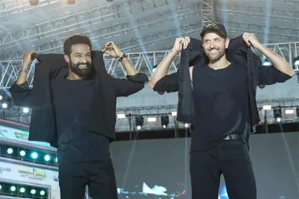 'వార్ -2' ప్రీ రిలీజ్ ఈవెంట్ ఈవెంట్ ఇంత ఖర్చు చేశారా చేశారా ..!