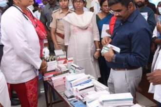 ఆంధ్రప్రదేశ్: వరుస మరణాలపై మరణాలపై మిస్టరీ - తురకపాలెంలో తురకపాలెంలో హెల్త్ ఎమర్జెన్సీ ...!