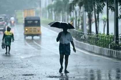 ఉపరితల ఉపరితల ఆవర్తనం - ఏపీ, ఏపీ, తెలంగాణలో తెలంగాణలో వర్షాలు, ఈ ఈ జిల్లాలకు హెచ్చరికలు హెచ్చరికలు హెచ్చరికలు ..!