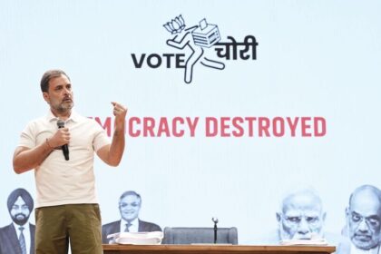 'ఎవరో' ఓట్లను ఓట్లను తొలగిస్తున్నారు: రాహుల్ గాంధీ సంచలన ఆరోపణలు ఆరోపణలు