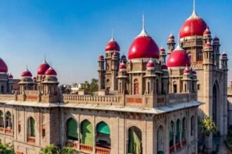 కాళేశ్వరం ప్రాజెక్టుపై పీసీ పీసీ ఘోష్ కమిషన్ నివేదిక ఎలాంటి చర్యలు చర్యలు తీసుకోవద్దు తీసుకోవద్దు: హైకోర్టు