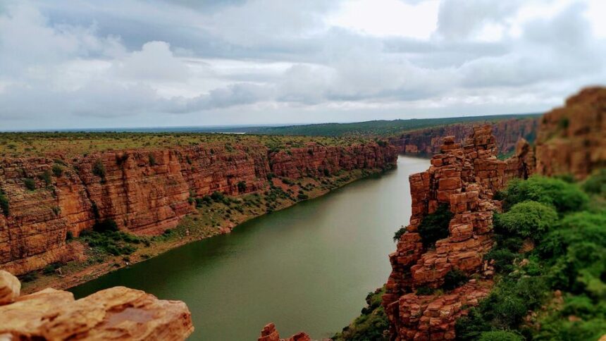 గండికోటకు మోస్ట్ ప్రామిసింగ్ న్యూ డెస్టినేషన్ అవార్డు!