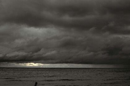 రాబోయే 2 రోజులు రోజులు కోస్తా తీరంలో భారీ వర్షాలు కురుస్తాయని ఐఎండీ అంచనా అంచనా