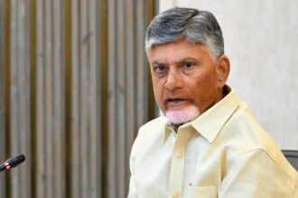 సూపర్ సిక్స్ .. సూపర్ హిట్ సభలో సభలో చెప్పిన చంద్రబాబు చంద్రబాబు ..