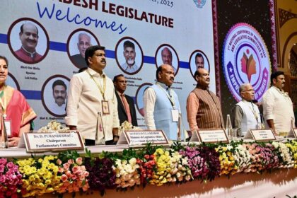 స్త్రీల భాగస్వామ్యం లేకుండా ఏ దేశమూ అభివృద్ధి చెందలేదు చెందలేదు చెందలేదు: లోక్‍‌సభ స్పీకర్ ఓం బిర్లా బిర్లా