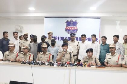 తీగ లాగితే డొంక కదిలింది…! ఫేక్ నోట్ల ముఠా అరెస్ట్ - కామారెడ్డి పోలీసుల భారీ ఆపరేషన్ ఆపరేషన్