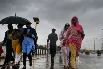 వర్షం హెచ్చరిక: చెన్నై నుంచి నుంచి దిల్లీ .. దేశవ్యాప్తంగా దేశవ్యాప్తంగా భారీ భారీ